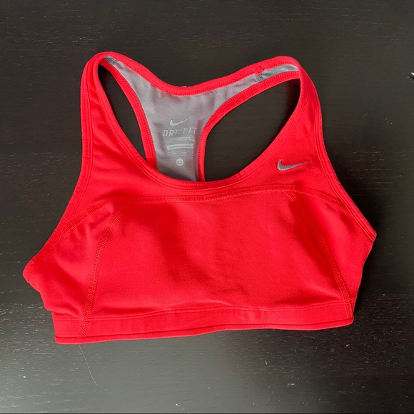 Nike Sports Bra - Picture 1 of 2